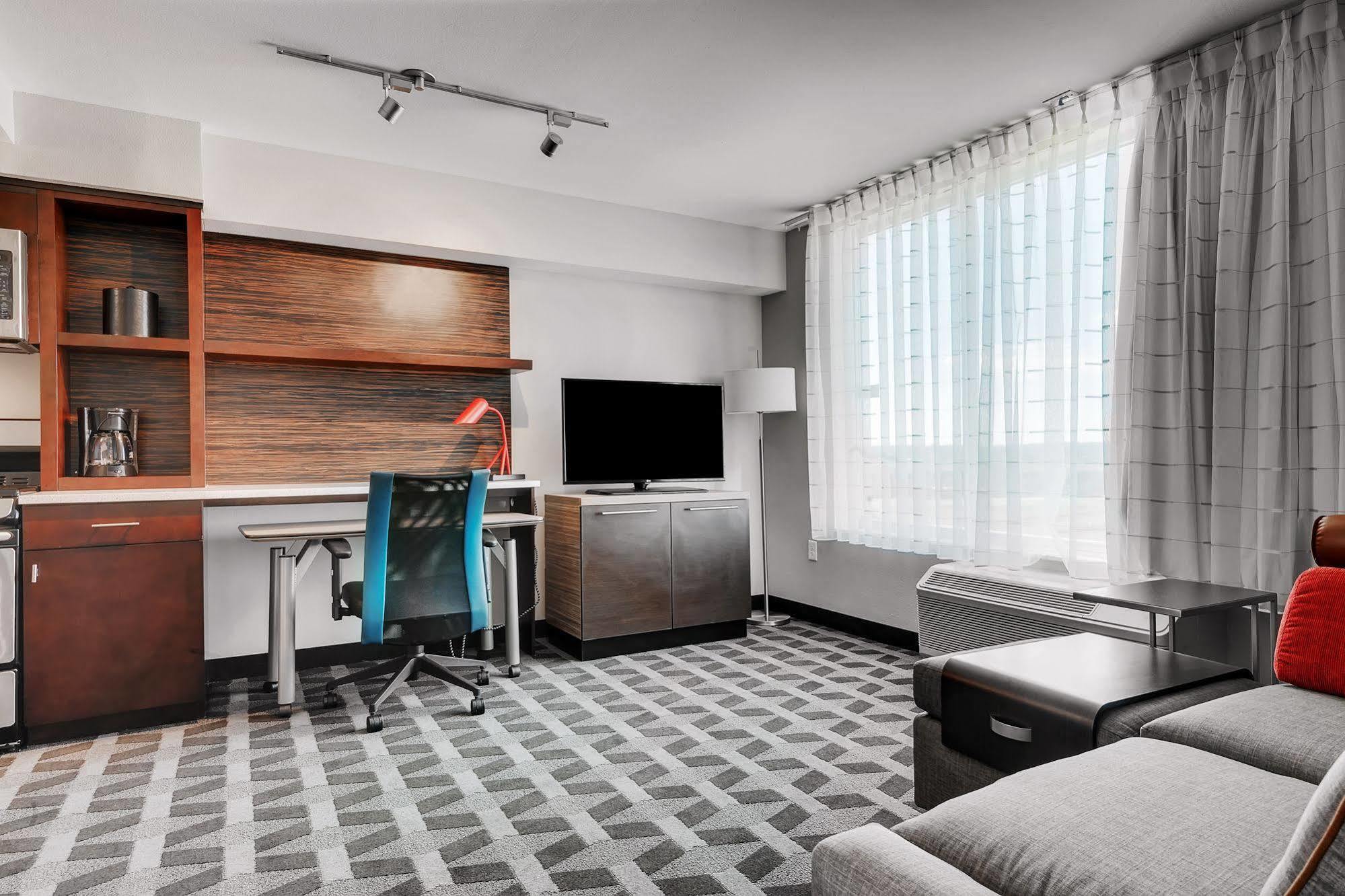 Towneplace Suites By Marriott Austin Parmer/Tech Ridge Экстерьер фото