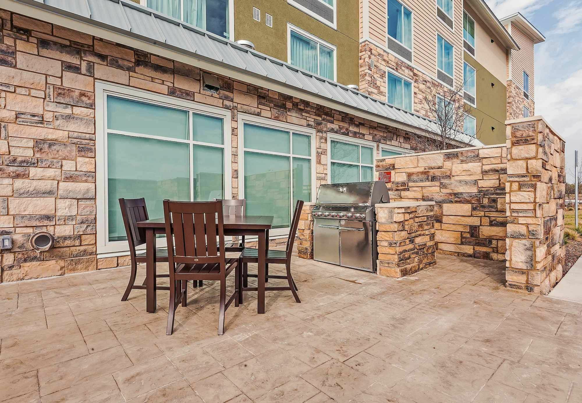 Towneplace Suites By Marriott Austin Parmer/Tech Ridge Экстерьер фото